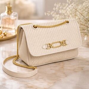 Authentic Bally Women’s Leather Bag • Luxury Designer • Classic & Timeless